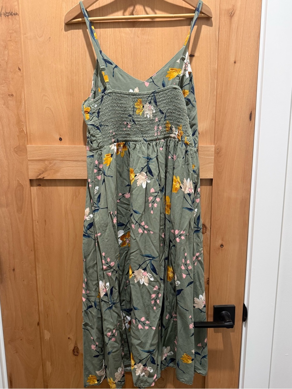 Old Navy Olive Green Floral Spaghetti-Strap Maxi Dress - Picture 2 of 3